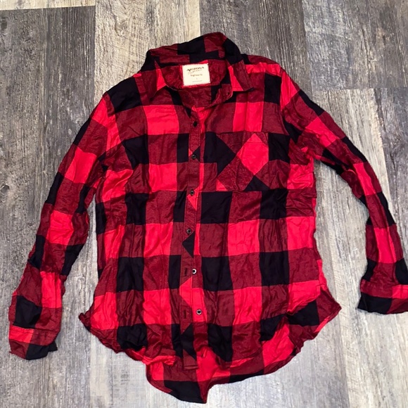 Arizona Jean Company Tops - Buffalo Plaid Flannel Shirt
